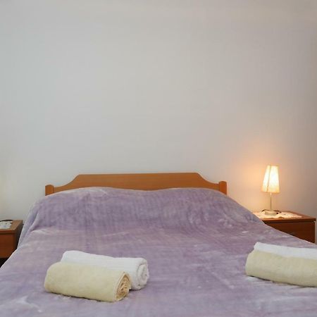 Studio Apartment Ana Supetar Ngoại thất bức ảnh